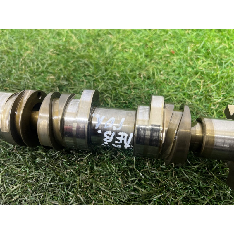 Распредвал впускной (двигатель и элементы) AUDI Q5 8R 2012 3.2 CALB 06E109022H