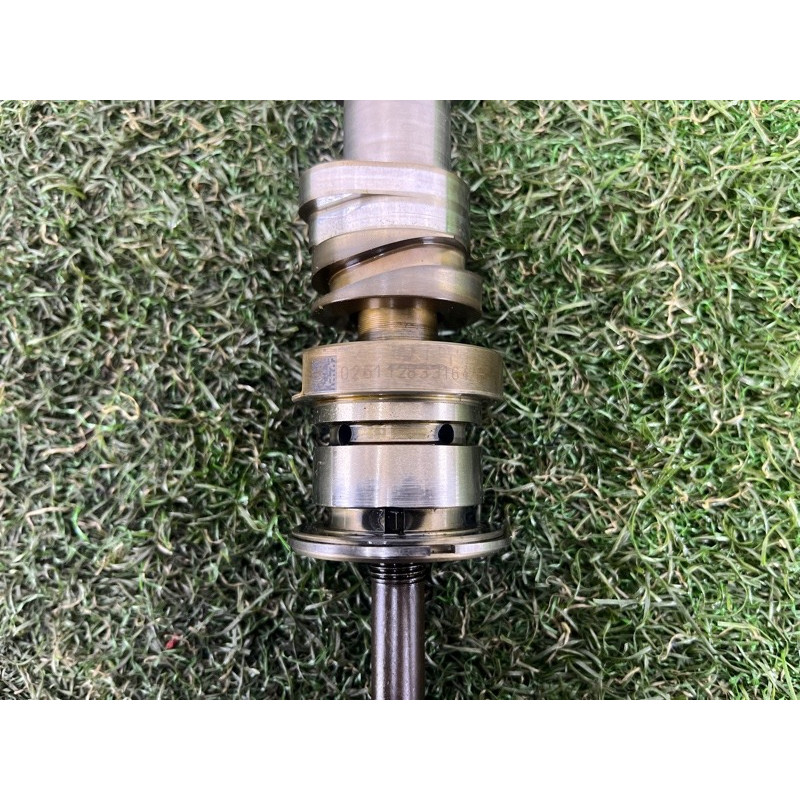 Распредвал впускной (двигатель и элементы) AUDI Q5 8R 2012 3.2 CALB 06E109022H