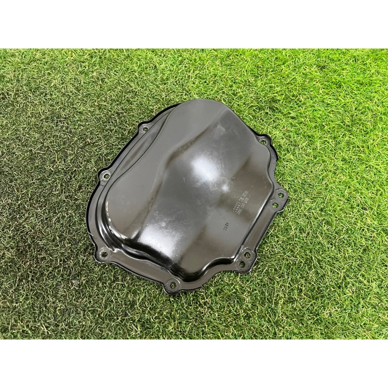 Крышка гбц (двигатель и элементы) AUDI Q5 8R 2012 3.2 CALB 06E109285J