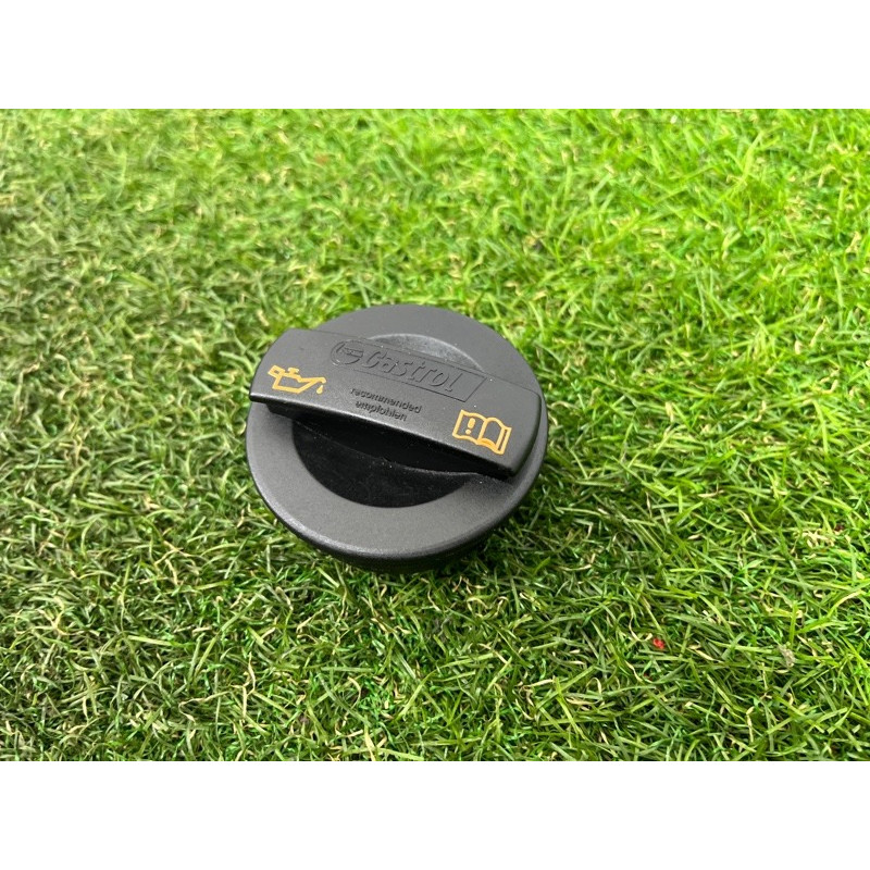 Крышка маслозаливной горловины (двигатель и элементы) AUDI Q5 8R 2012 3.2 CALB 079103485A