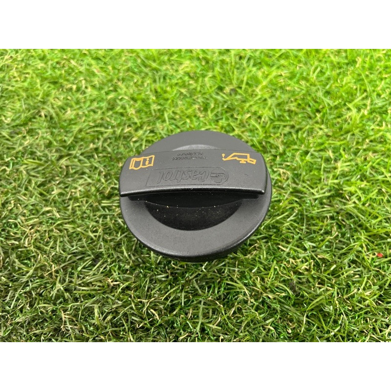 Крышка маслозаливной горловины (двигатель и элементы) AUDI Q5 8R 2012 3.2 CALB 079103485A