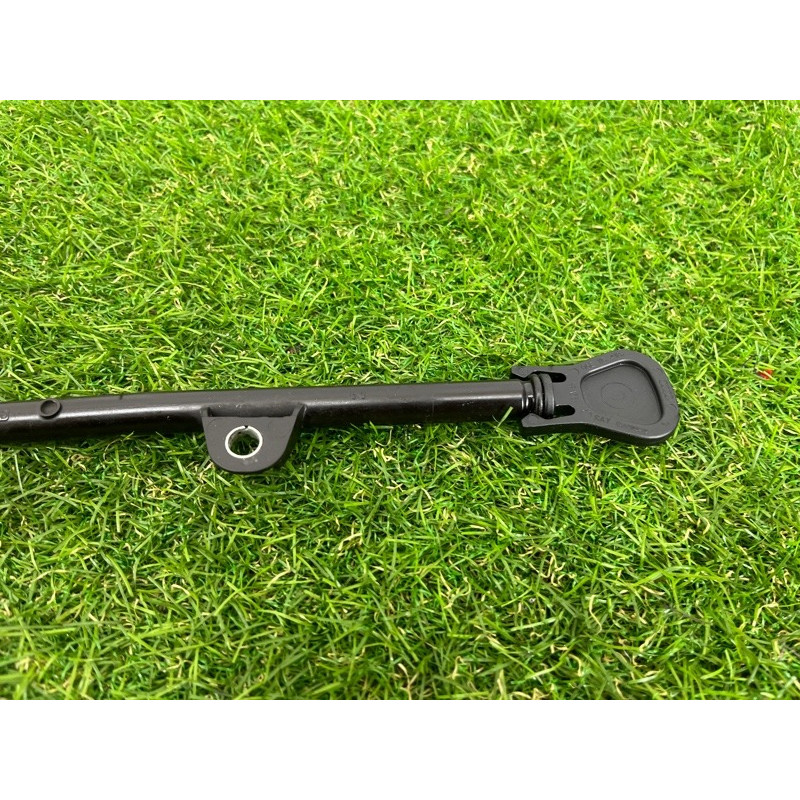 Направляющая масляного щупа (двигатель и элементы) AUDI Q5 8R 2012 3.2 CALB 06E115630B