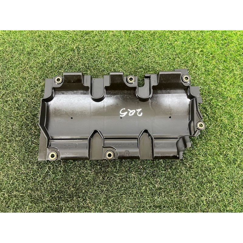 Маслоотражатель (двигатель и элементы) AUDI Q5 8R 2012 3.2 CALB 06E103623H