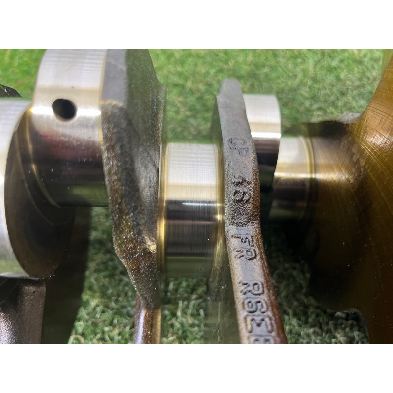 Коленвал (двигатель и элементы) AUDI Q5 8R 2012 3.2 CALB 06E105101R