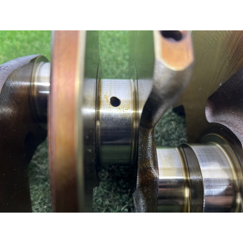 Коленвал (двигатель и элементы) AUDI Q5 8R 2012 3.2 CALB 06E105101R