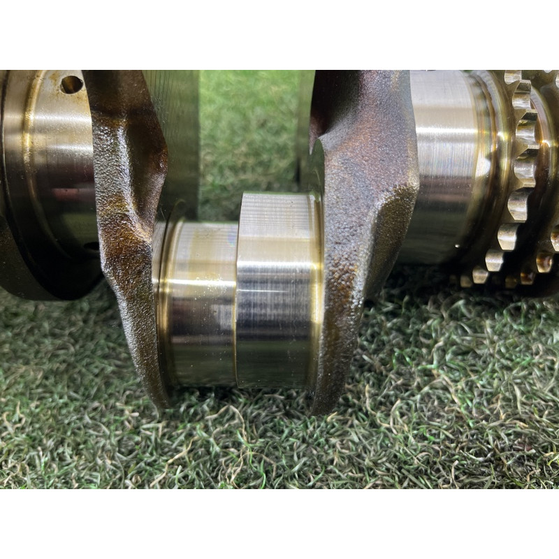 Коленвал (двигатель и элементы) AUDI Q5 8R 2012 3.2 CALB 06E105101R