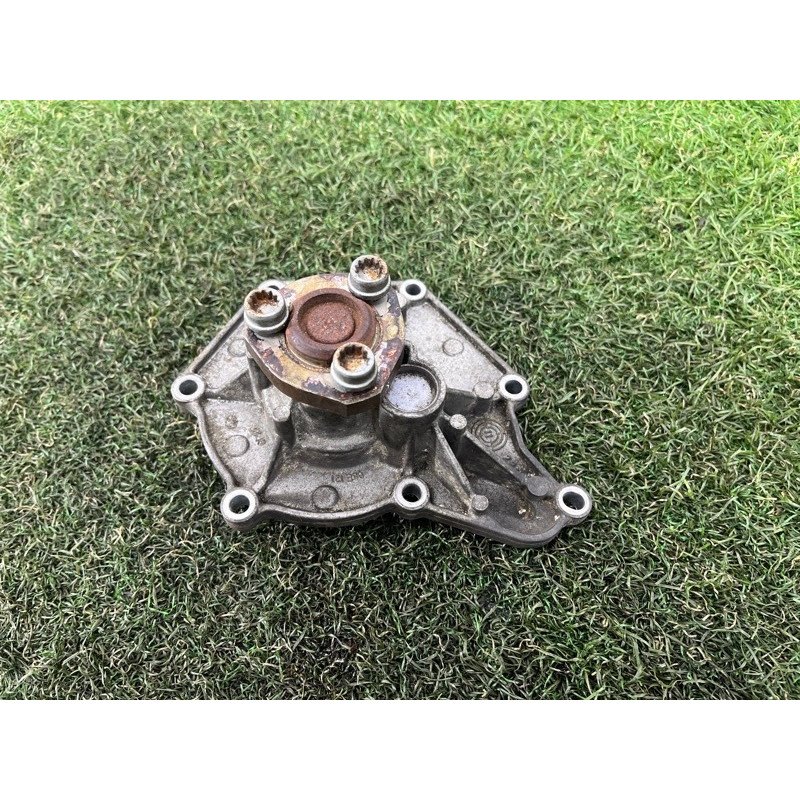 Помпа (система охлаждения) AUDI Q5 8R 2012 3.2 CALB 06E121018B