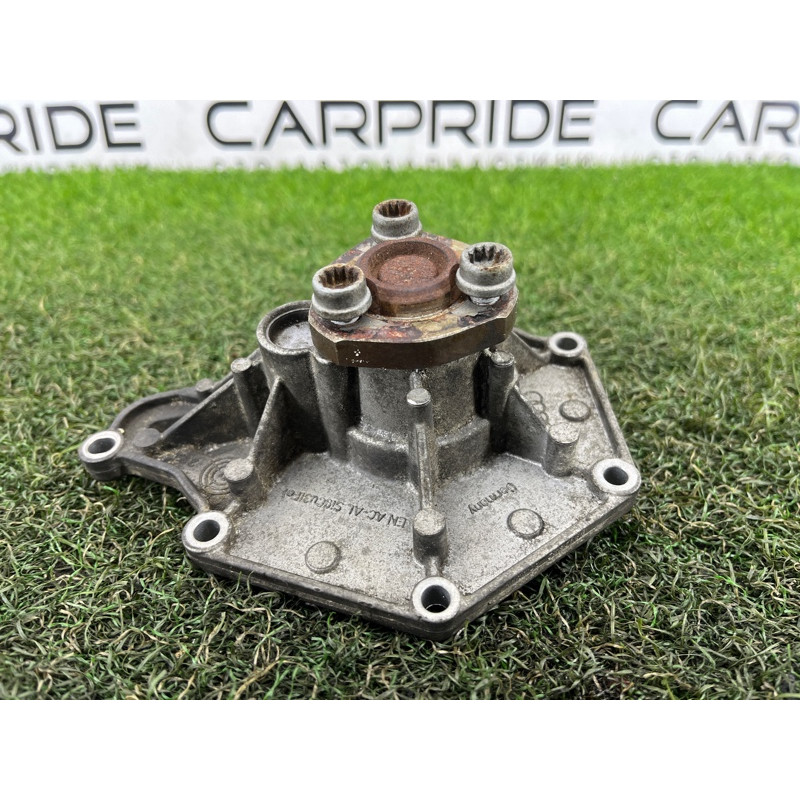 Помпа (система охлаждения) AUDI Q5 8R 2012 3.2 CALB 06E121018B