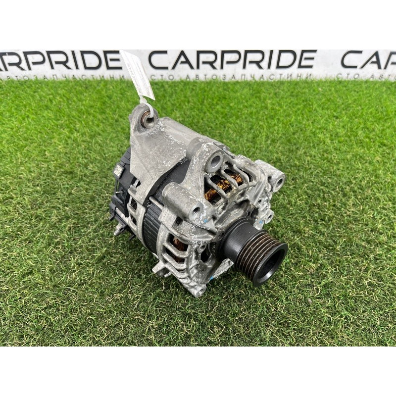 Генератор (електрика) BMW 5-series G30 2017 2.0 B46B20 12318571357