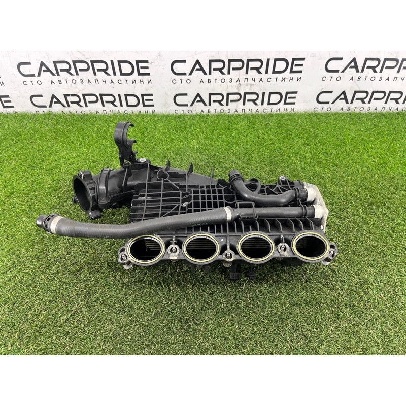 Впускний колектор (подача палива) BMW 5-series G30 2017 2.0 B46B20 11618603914