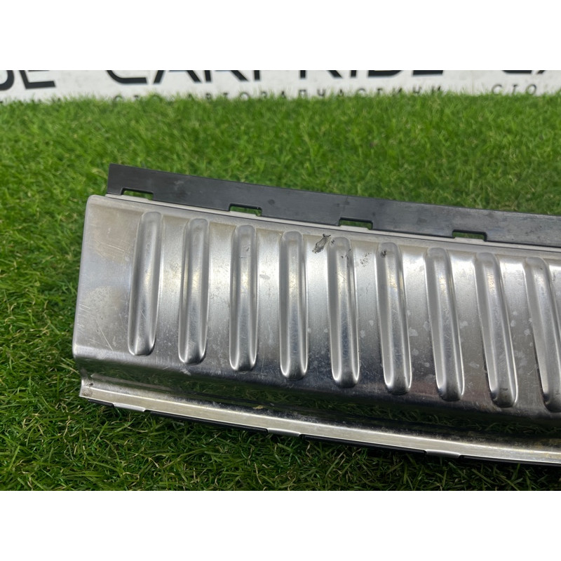 Накладка замка кришки багажника (салон) Volkswagen Touareg NF 2012 3.0 7P0863459F5R5
