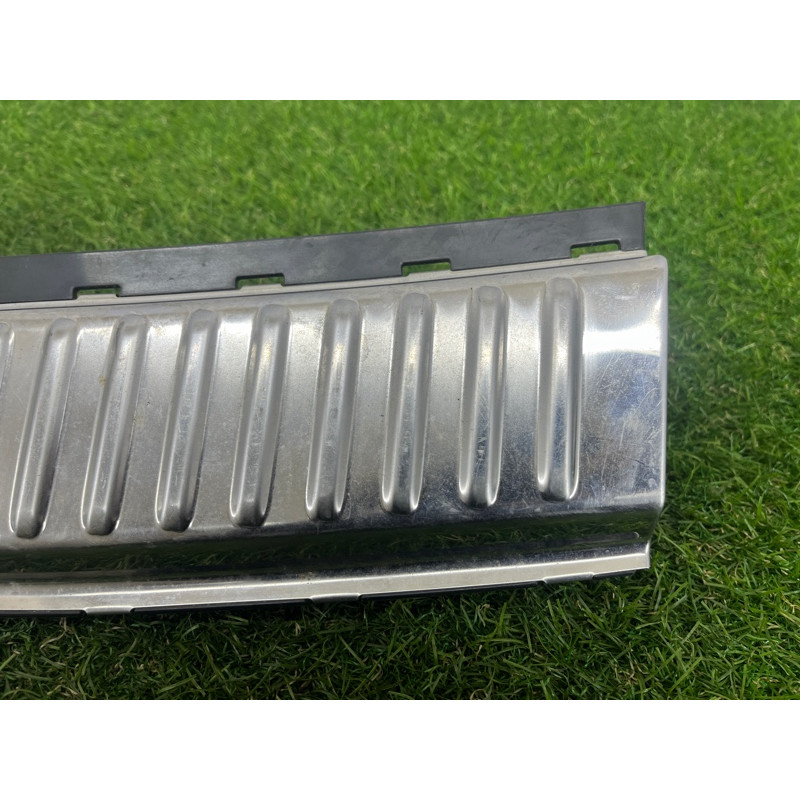 Накладка замка кришки багажника (салон) Volkswagen Touareg NF 2012 3.0 7P0863459F5R5