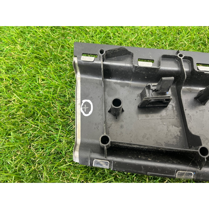 Накладка замка кришки багажника (салон) Volkswagen Touareg NF 2012 3.0 7P0863459F5R5