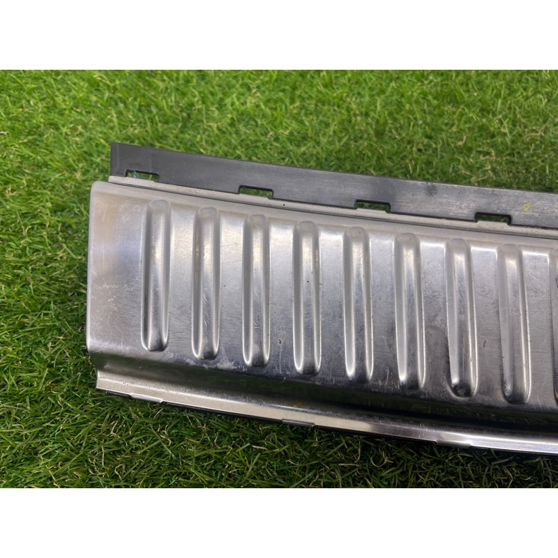 Накладка замка кришки багажника (салон) Volkswagen Touareg NF 2012 3.6 7P0863459F5R5