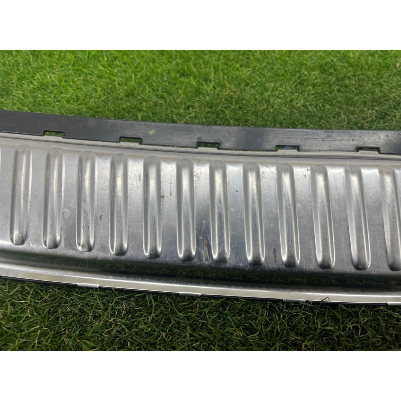 Накладка замка кришки багажника (салон) Volkswagen Touareg NF 2012 3.6 7P0863459F5R5