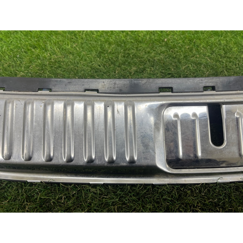 Накладка замка кришки багажника (салон) Volkswagen Touareg NF 2012 3.6 7P0863459F5R5