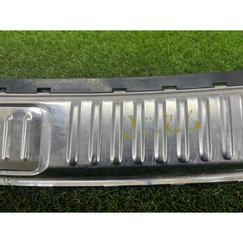 Накладка замка кришки багажника (салон) Volkswagen Touareg NF 2012 3.6 7P0863459F5R5