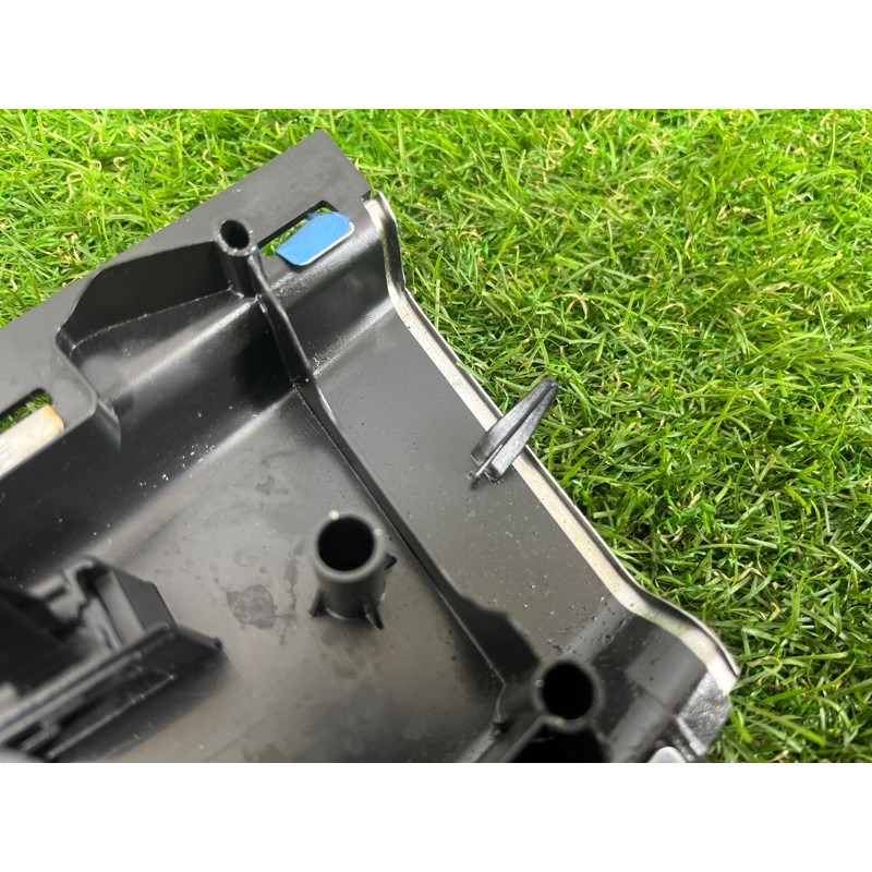 Накладка замка кришки багажника (салон) Volkswagen Touareg NF 2012 3.6 7P0863459F5R5