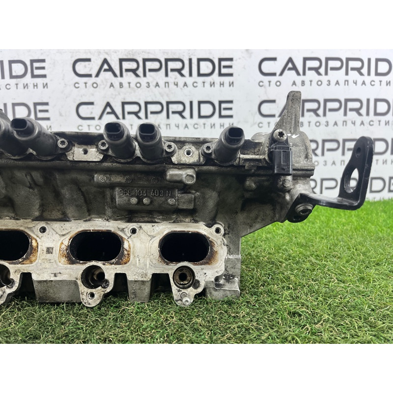 Головка блока цилиндров (двигатель и элементы) AUDI Q5 8R 2012 3.2 CALB 06E103065B