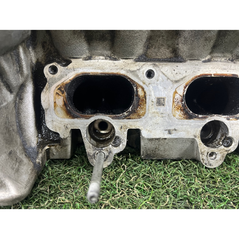 Головка блока цилиндров (двигатель и элементы) AUDI Q5 8R 2012 3.2 CALB 06E103065B