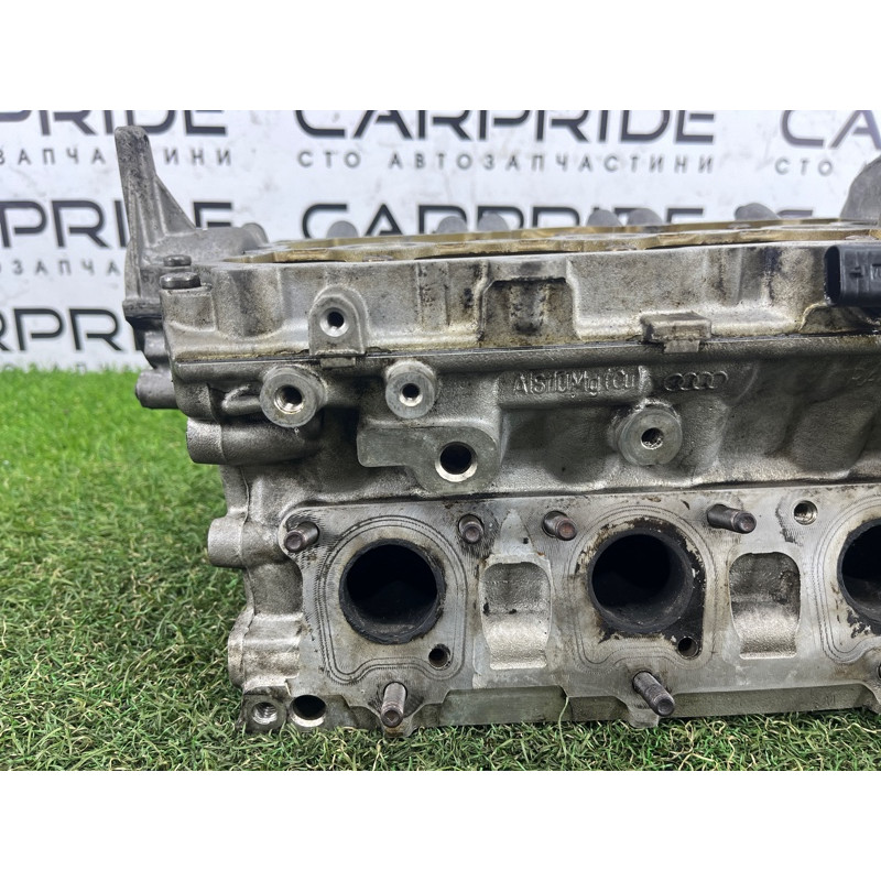 Головка блока цилиндров (двигатель и элементы) AUDI Q5 8R 2012 3.2 CALB 06E103065B