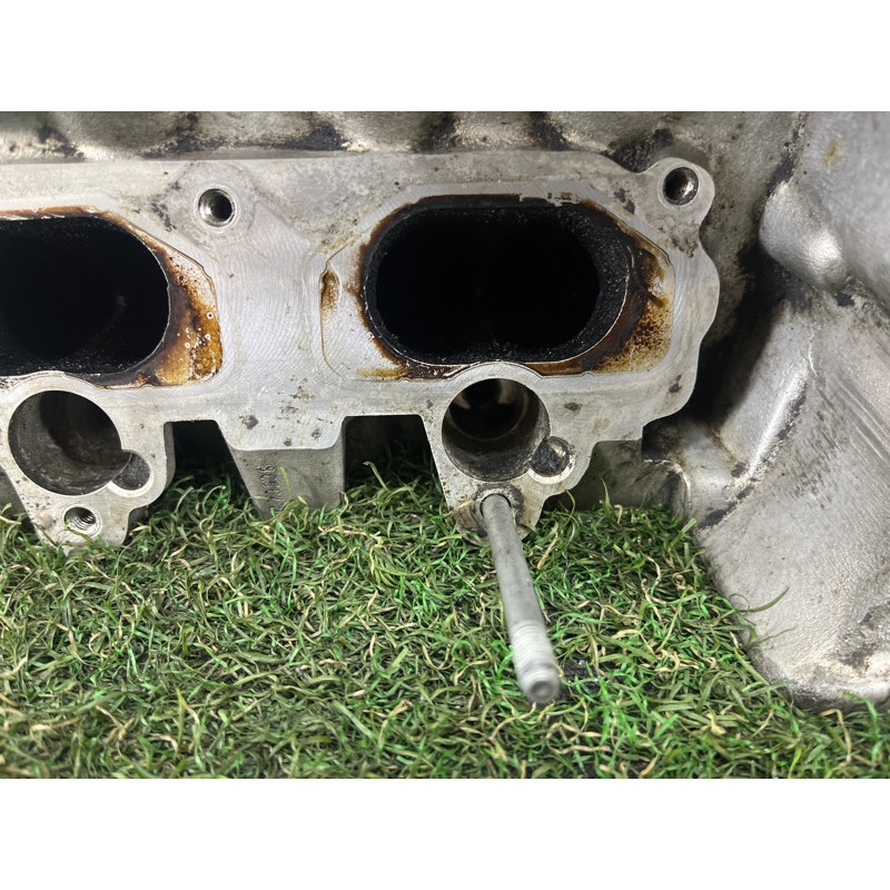 Головка блока цилиндров (двигатель и элементы) AUDI Q5 8R 2012 3.2 CALB 06E103066B