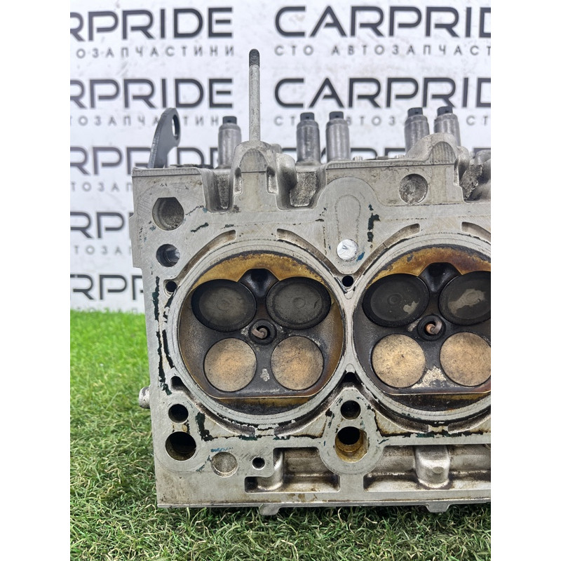 Головка блока цилиндров (двигатель и элементы) AUDI Q5 8R 2012 3.2 CALB 06E103066B