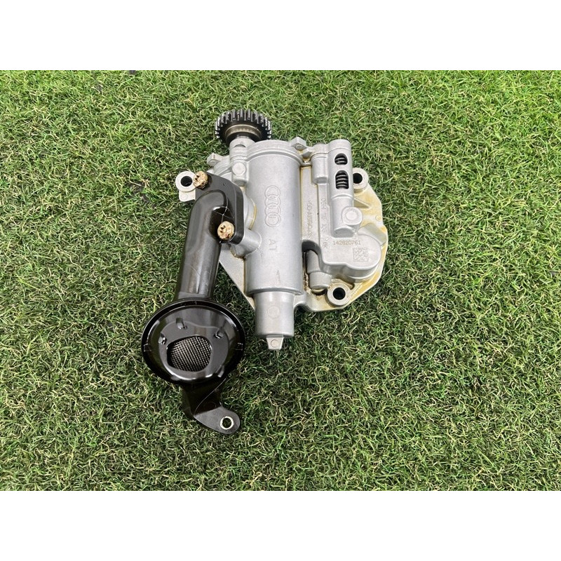 Маслонасос (двигатель и элементы) AUDI A3 8V 2015 1.8 06H115105BK