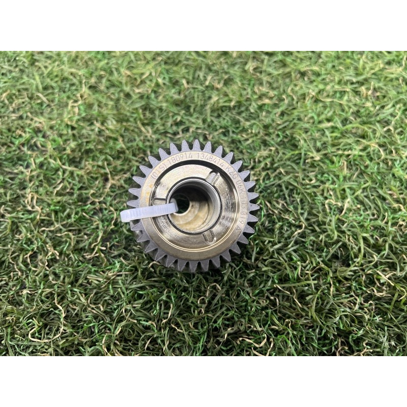 Шестерня балансирного вала (двигатель и элементы) AUDI A3 8V 2015 1.8 06K103319A