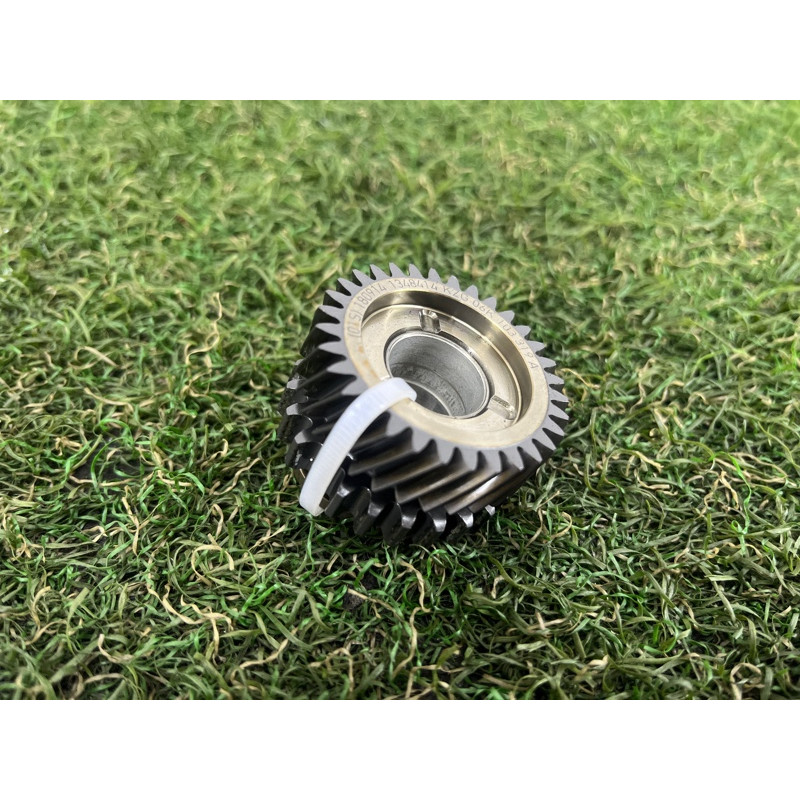 Шестерня балансирного вала (двигатель и элементы) AUDI A3 8V 2015 1.8 06K103319A