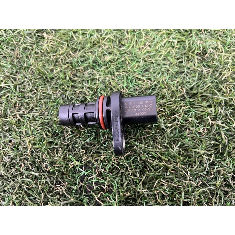 Датчик положения коленвала (электрика двигателя) AUDI A3 8V 2015 1.8 06H906433C