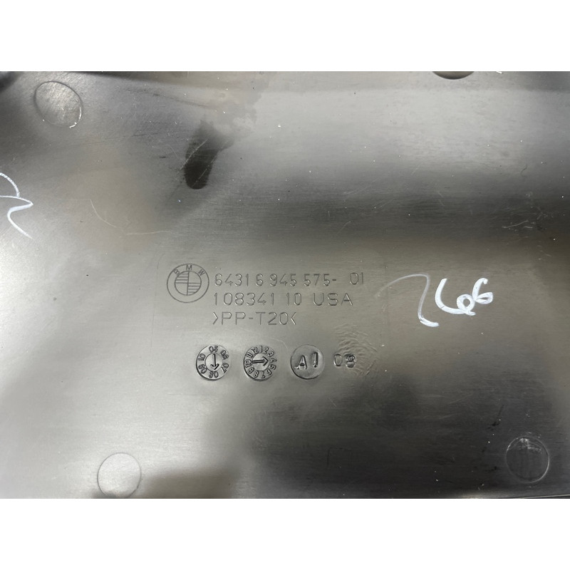 Кришка фільтра салону (кузов і елементи) BMW X5 E70 2008 4.8 N62/TU 64316945575