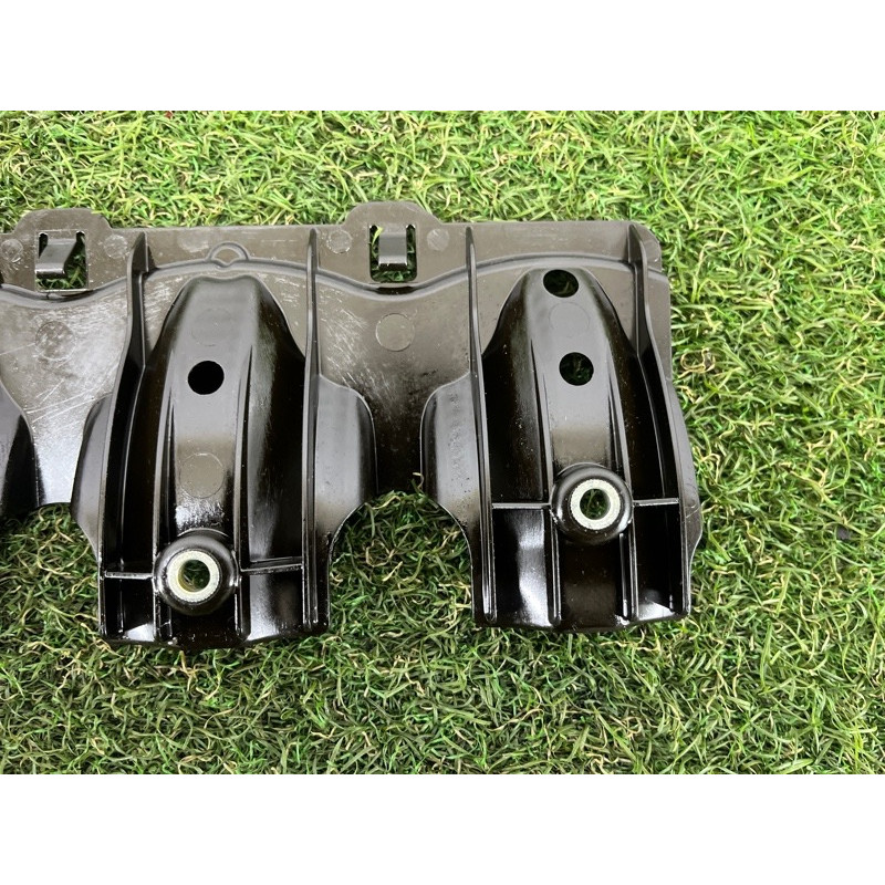 Маслоотражатель (двигатель и элементы) AUDI A4 B9 2017 2.0 06L103623C