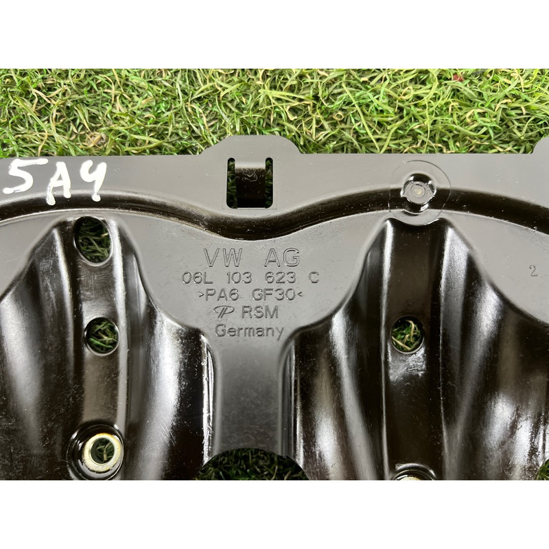 Маслоотражатель (двигатель и элементы) AUDI A4 B9 2017 2.0 06L103623C