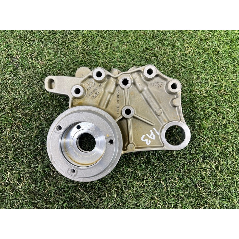 Опорный кронштейн распредвала (двигатель и элементы) AUDI A3 8V 2015 1.8 06L103144G