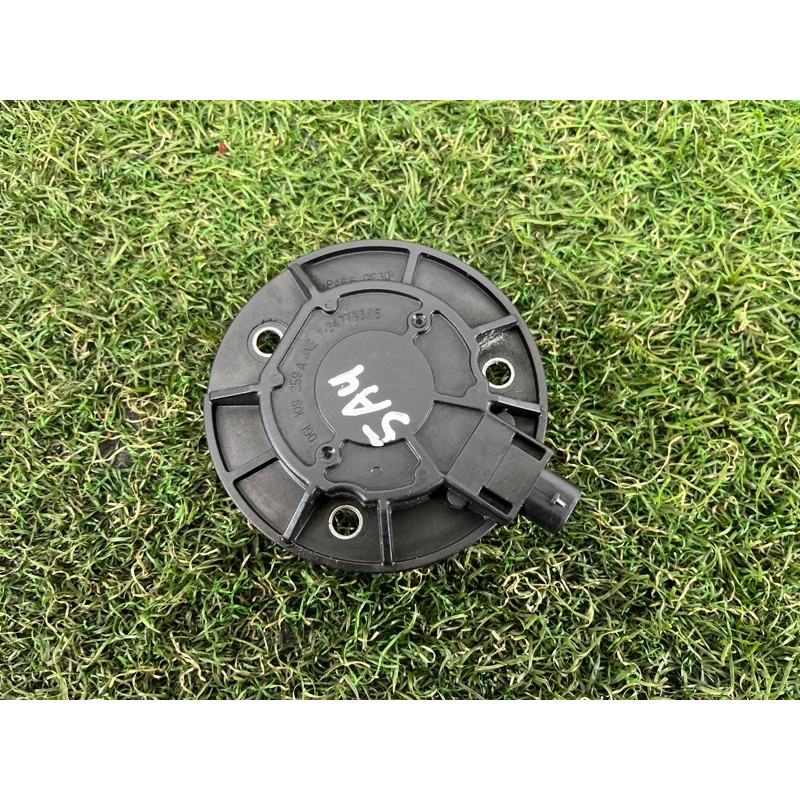 Клапан фазорегулятора (електрика двигуна) AUDI A4 B9 2017 2.0 06L109259A