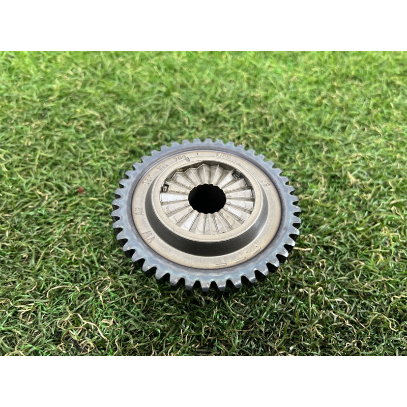 Звезда коленвала (двигатель и элементы) AUDI A4 B9 2017 2.0 06K105209J