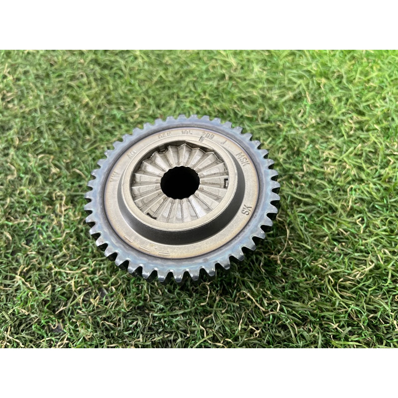 Звезда коленвала (двигатель и элементы) AUDI A4 B9 2017 2.0 06K105209J