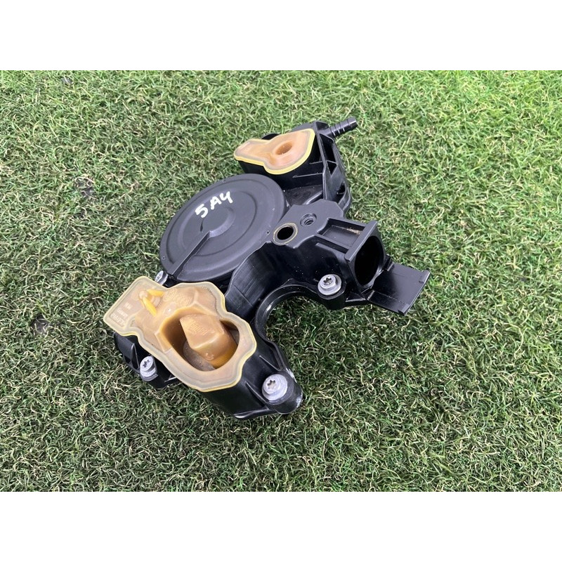 Клапан вентиляции картерных газов (двигатель и элементы) AUDI A4 B9 2017 2.0 06K103495AS