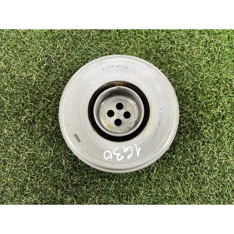 Шків колінвалу (двигун та елементи) BMW 5-series G30 2017 2.0 B46B20 11238638446