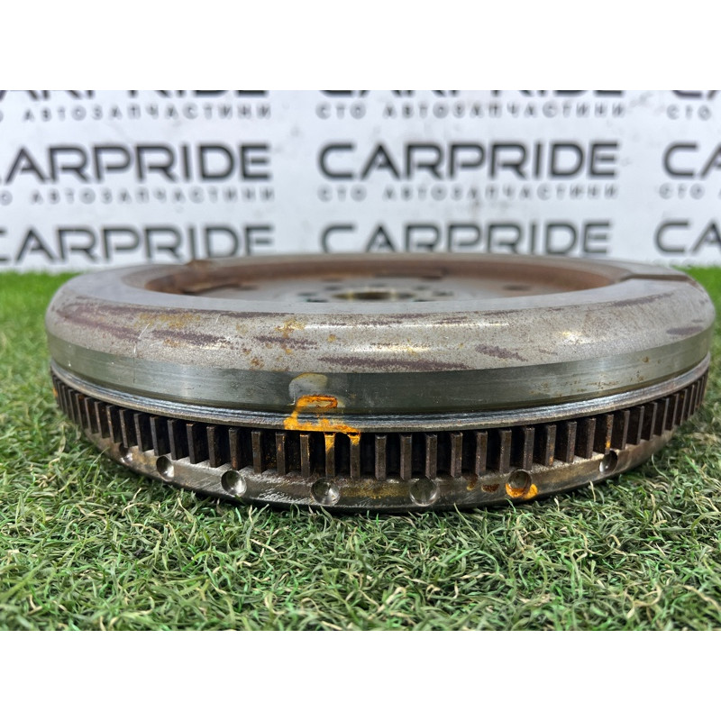 Маховик (двигатель и элементы) AUDI A3 8V 2018 2.0 CZRA 06K105266AC