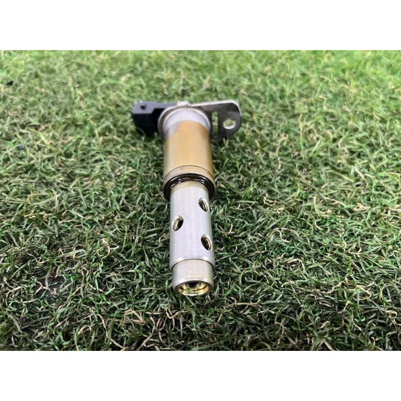 Клапан фазорегулятора (электрика двигателя) BMW X3 F25 2012 3.0 11367585425