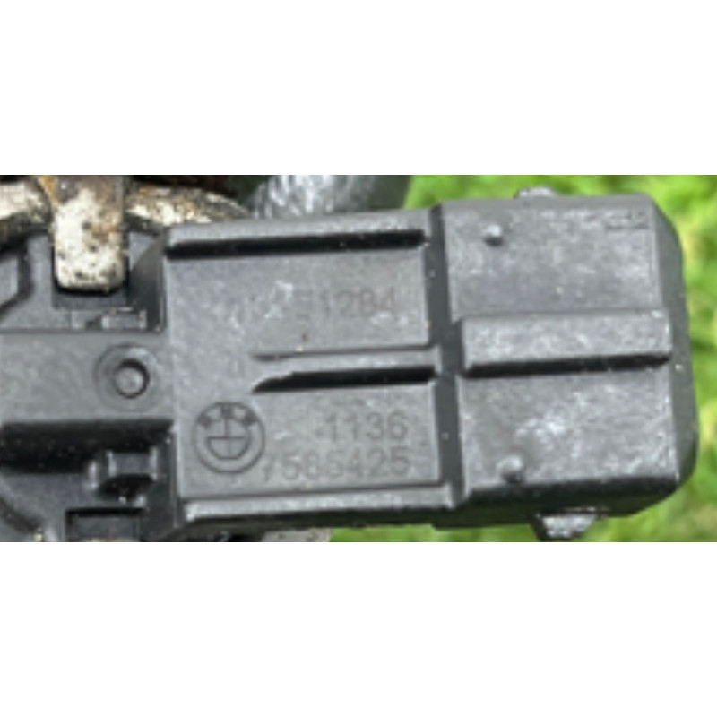 Клапан фазорегулятора (электрика двигателя) BMW X3 F25 2012 3.0 11367585425