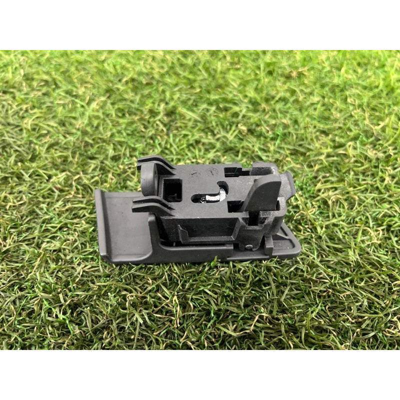 Личинка замка двери с ключом (кузов и элементы) AUDI A4 B9 2017 2.0 107837167EN