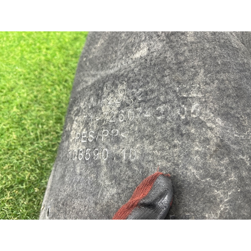 Подкрылок (кузов и элементы) BMW 2-series F22 2015 2.0 51717260743