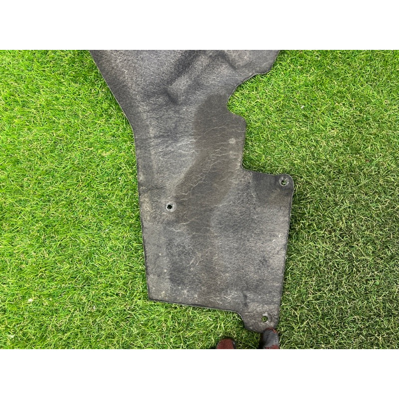 Подкрылок (кузов и элементы) Volkswagen Touareg FL 2015 3.6 7P6805977A