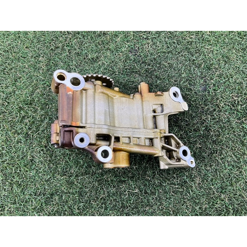 Маслонасос (двигатель и элементы) BMW 5-series F10 2011 3.0 11417573748