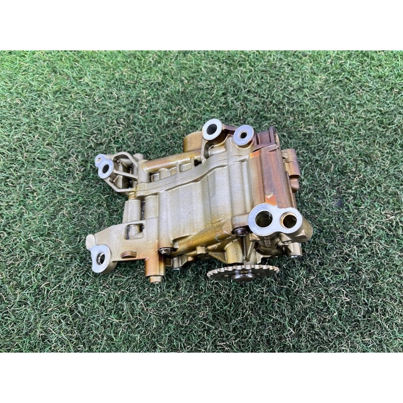 Маслонасос (двигатель и элементы) BMW 5-series F10 2011 3.0 11417573748