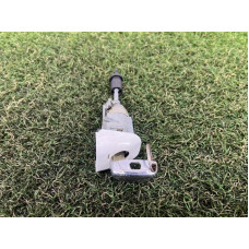 Личинка замка двери с ключом