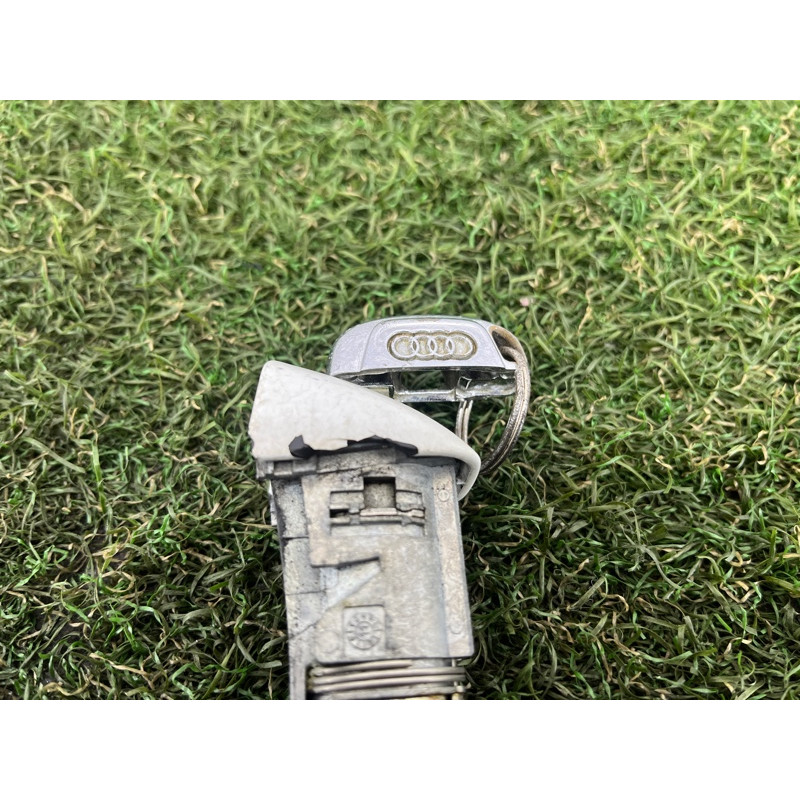 Личинка замка двери с ключом (кузов и элементы) AUDI Q5 8R 2012 3.2 CALB 107837167BH